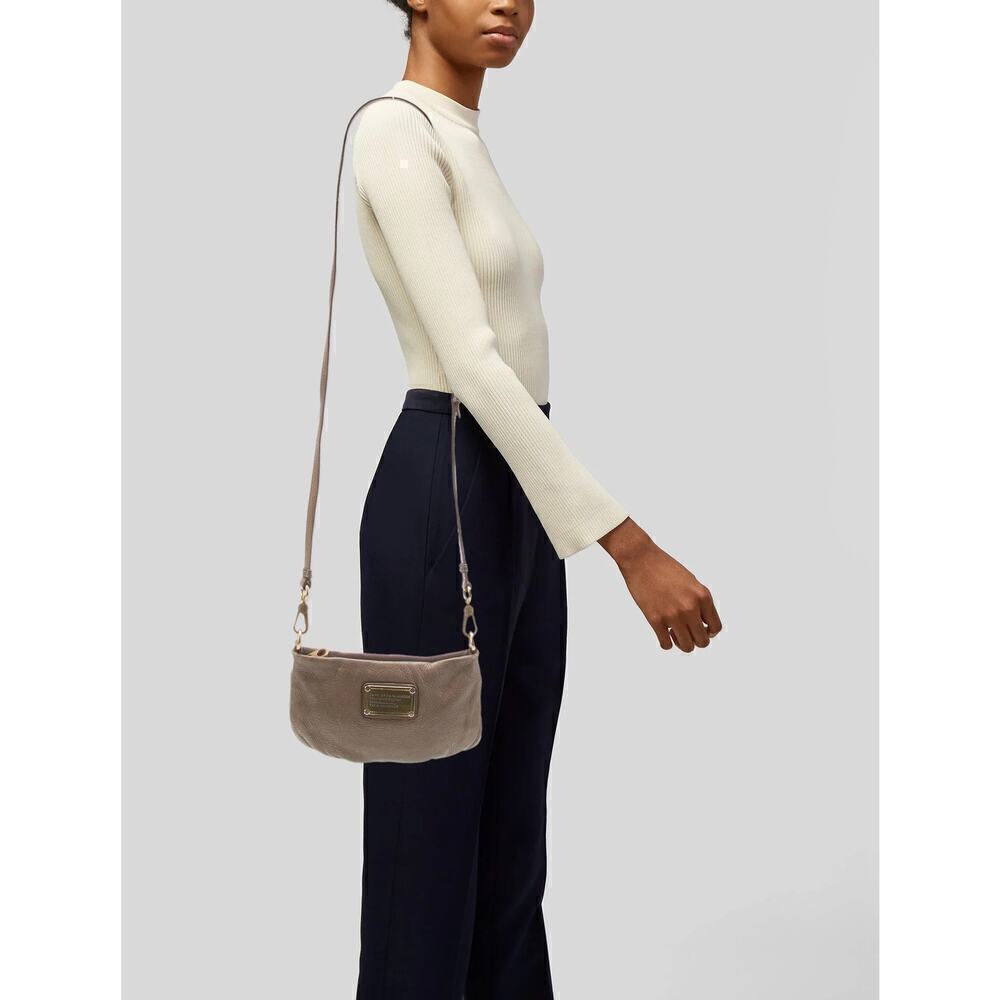 MARC JACOBS Classic Q Crossbody in Brown Leather